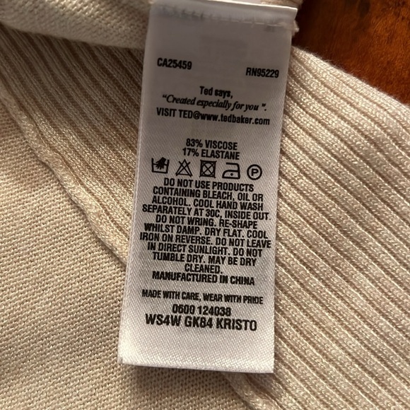 Tes Baker long wrap oatmeal sweater - Picture 7 of 7